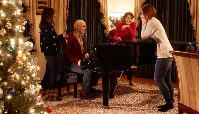 A Ring for Christmas